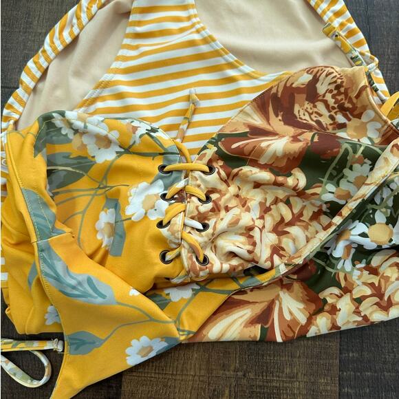 Albion Fit The Rachel Yellow Floral One-Piece Size Medium - Picture 4 of 10